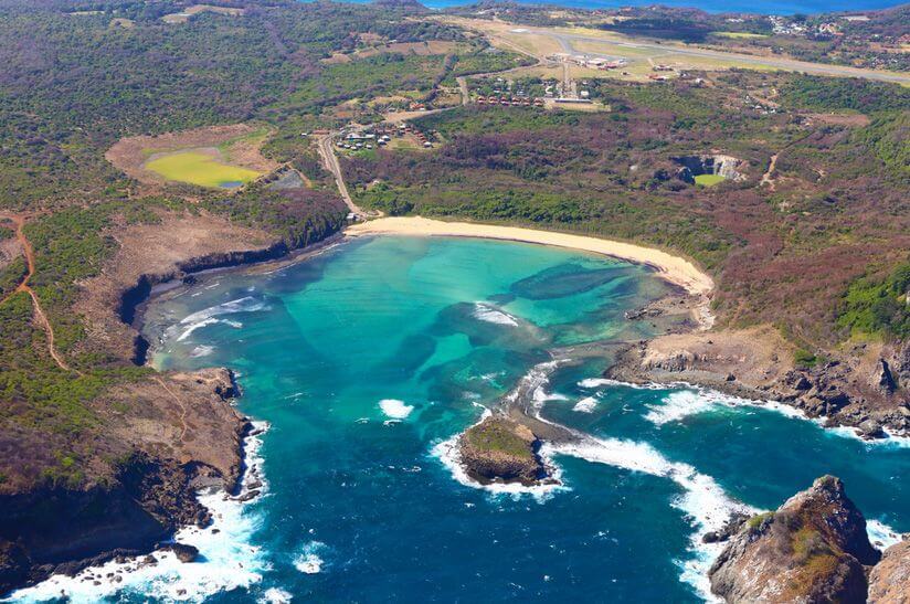 melhores praias de fernando de noronha